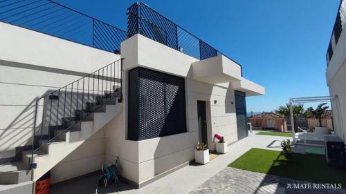 11_villa_entrance_1