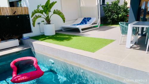5_pool__daybed_1